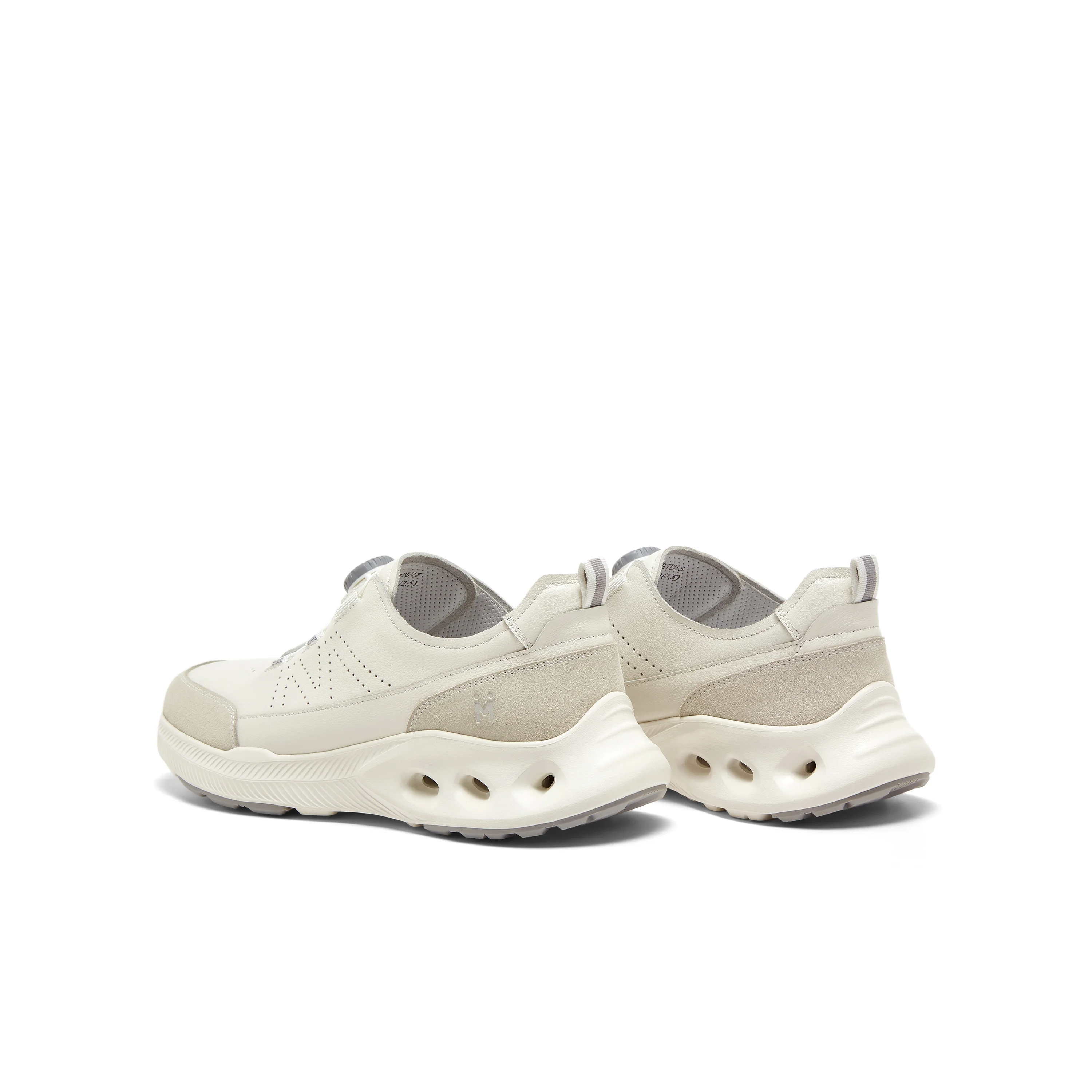 MIRABELL Cowhide/Synthetic Leather Comfortable Sports Shoes (Men) - Image 4